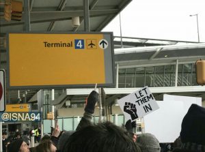 فرودگاههای آمریکا در اعتراض به لغو ویزای مهاجران